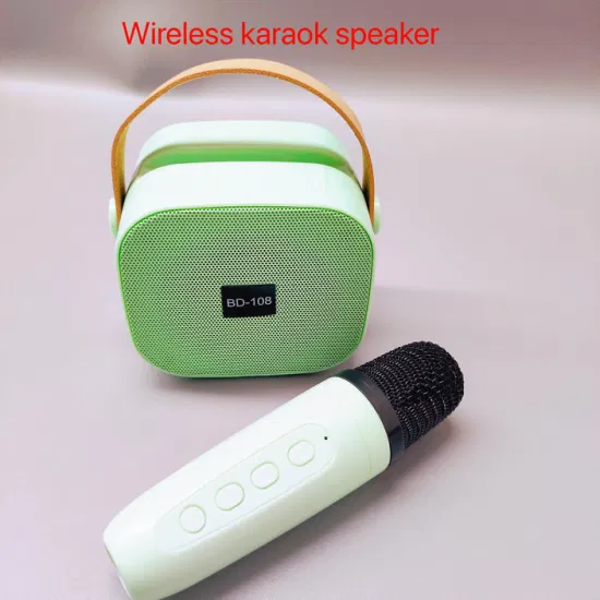 Wireless Mic Portable Handheld Karaoke Wireless Microphone Party Handheld Kids Microphone with Speaker
